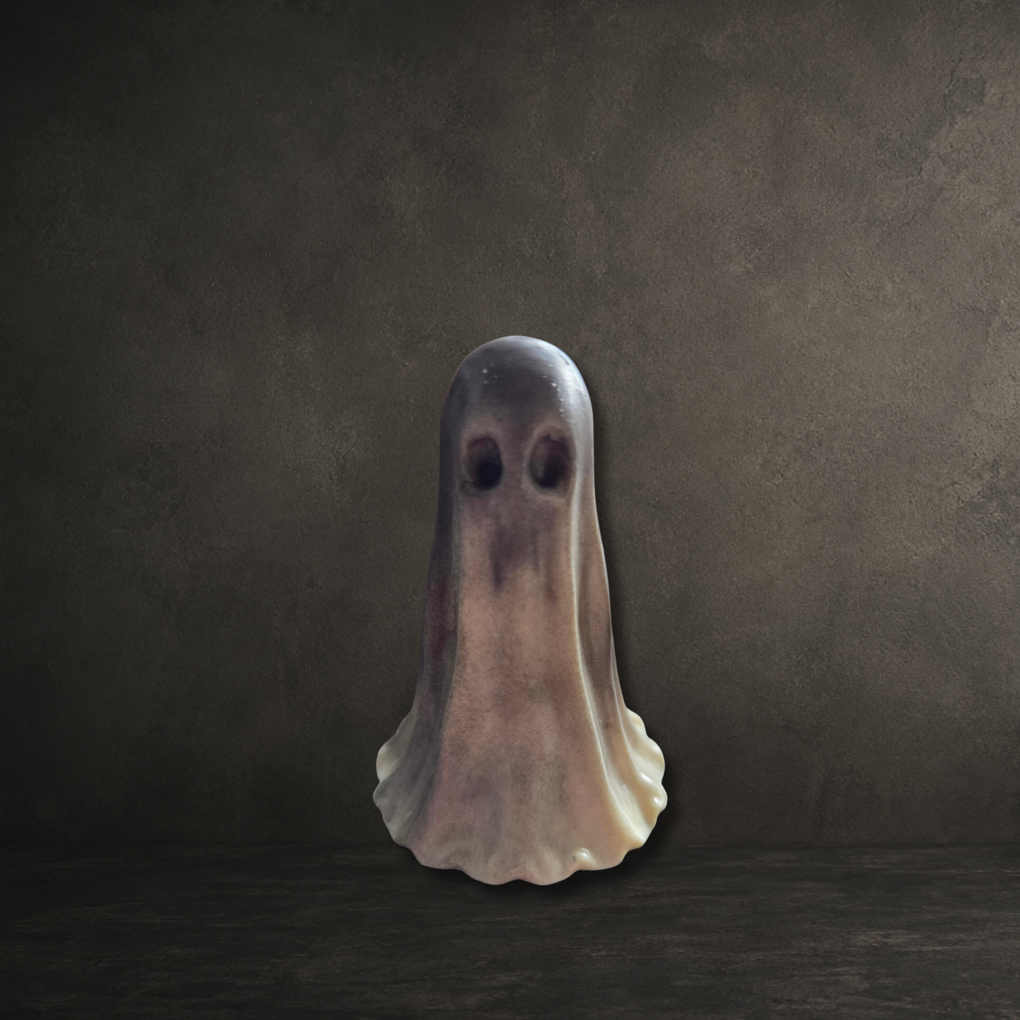 Unique 6cm decorative ghost figurine cast in PU resin with real copper powder, each featuring one-of-a-kind natural marbling.