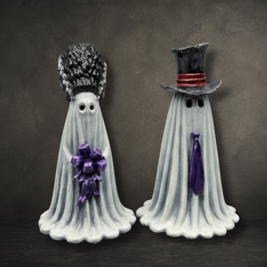 Love Never Died – Personalised Ghost Couple Figurine | Gothic Wedding & Anniversary Gift