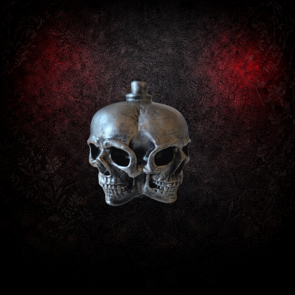 Gothic conjoined skull light pull cord