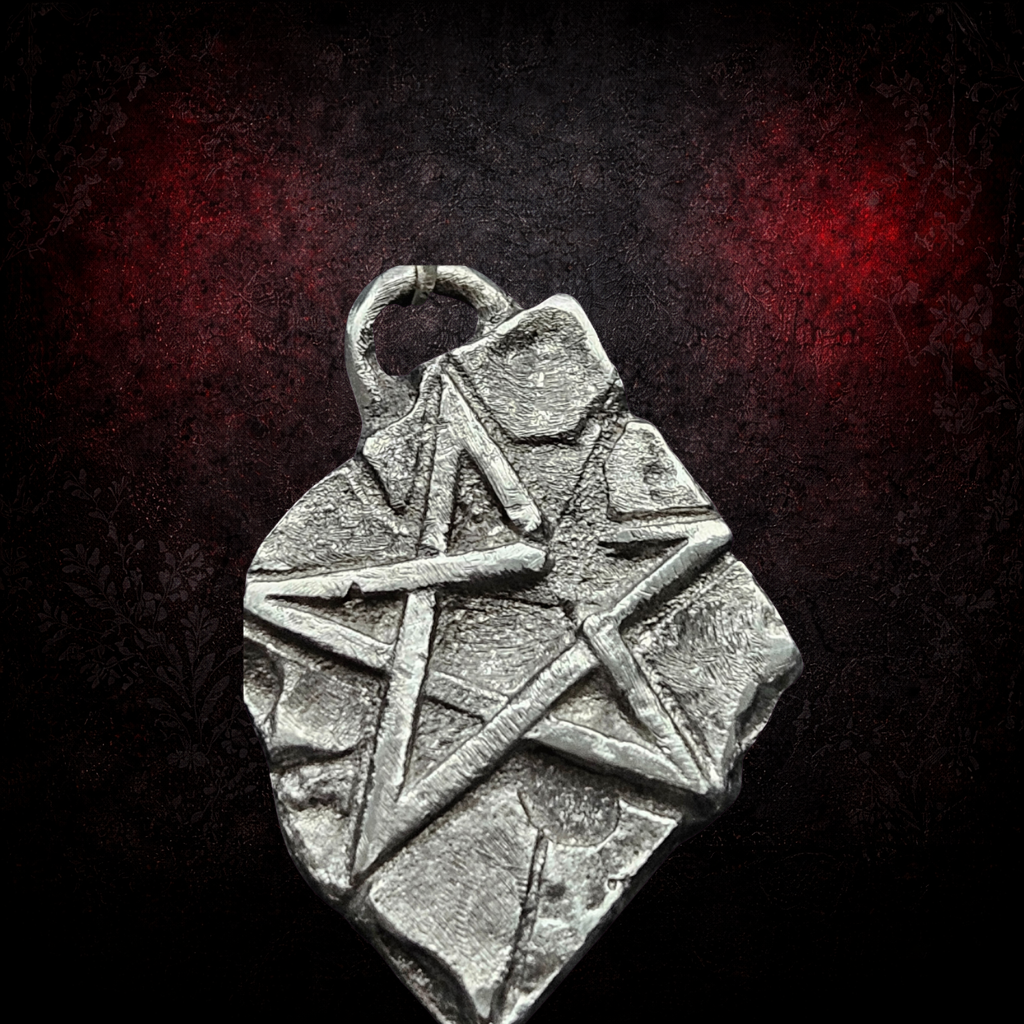 Occult pentagram pendant dark jewellery